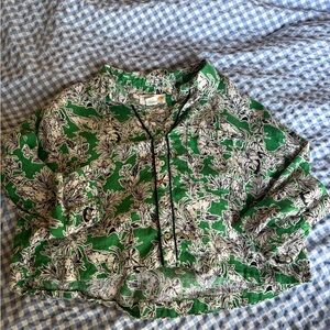 Green and White Patterned Button-Up Shirt